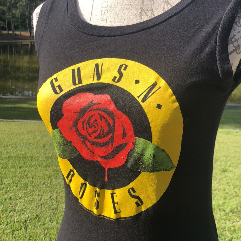 Guns & Roses Tank - Picture 2 of 5